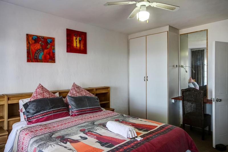 היברדין Khaya La Manzi Guest Lodge מראה חיצוני תמונה